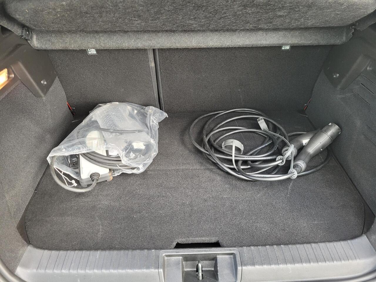 Renault CAPTUR 1.6 E-Tech Plug-in Hybrid 160 R.S. Line | Winter Pack | Bose