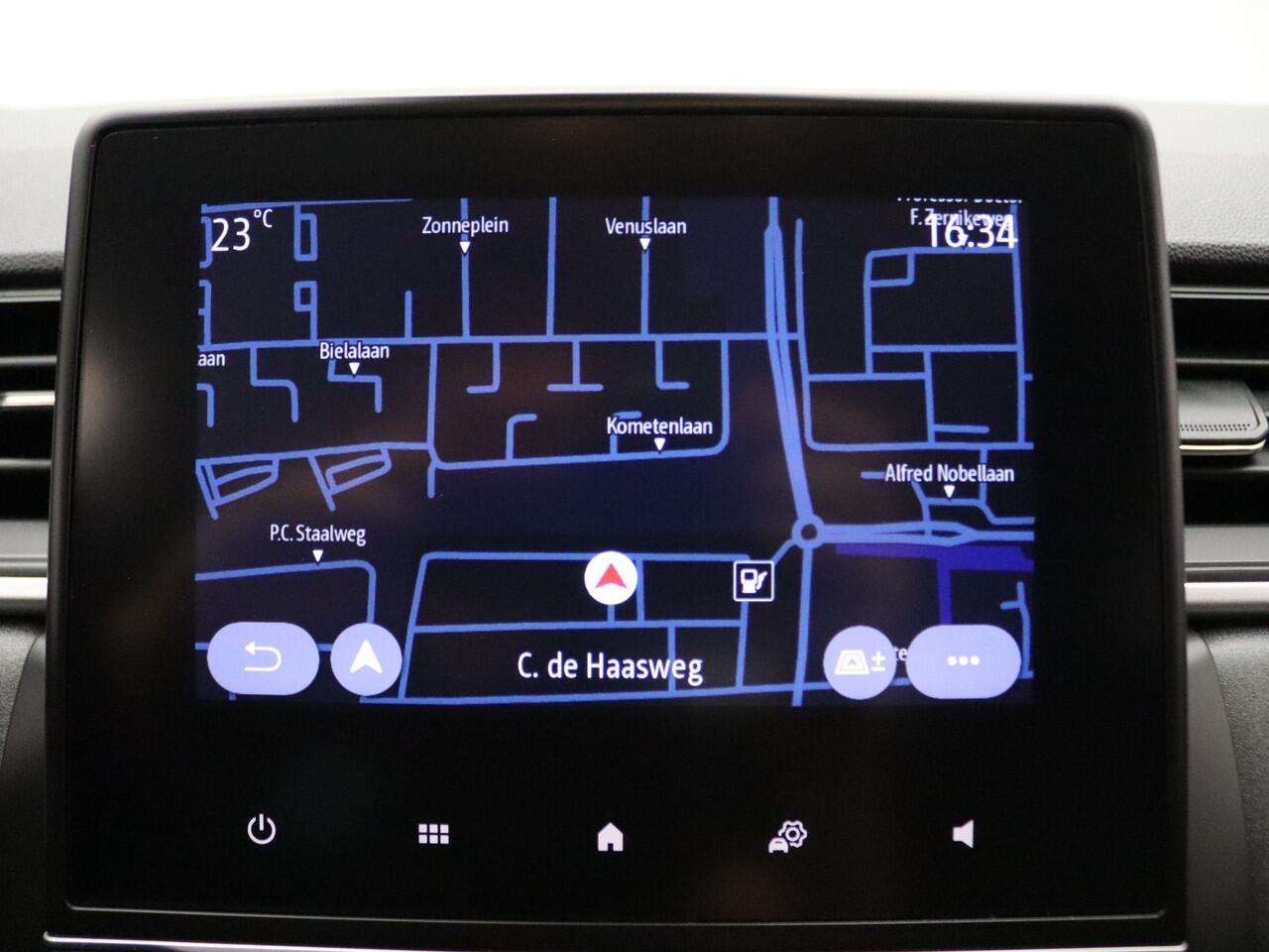 Renault CAPTUR 1.6 E-Tech full hybrid 145 techno Cruise | Climate | Carplay | Navi | Parkeersens. achter