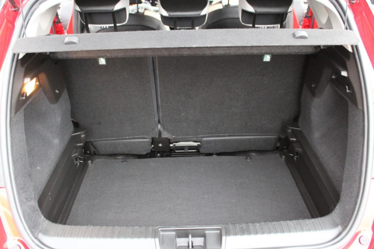 Renault CAPTUR TCe 130 pk Intens AUTOMAAT