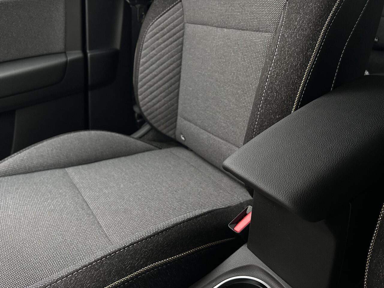 Renault CAPTUR 1.6 E-Tech full hybrid 145 techno / 360 Graden Camera / Google Navigatie / Apple Carplay & Android Auto / Climate Control / Cruise Control /