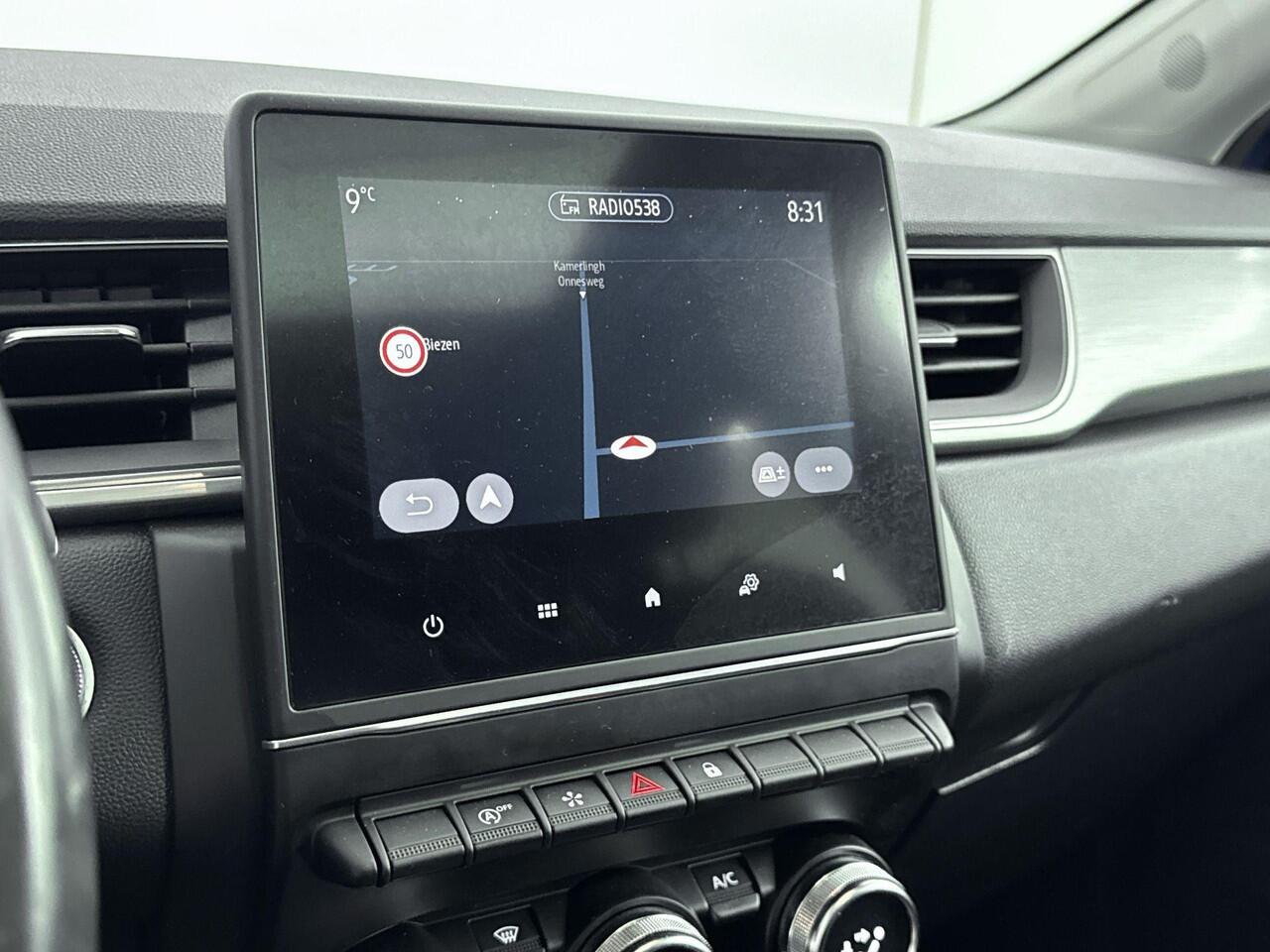 Renault CAPTUR 1.3 TCe 130 Intens | Adaptive Cruise Control | Airco | Achteruitrijcamera | Apple Carplay / Android Auto | All Seasonbanden | Trekhaak | Parkeersensoren Voor en Achter