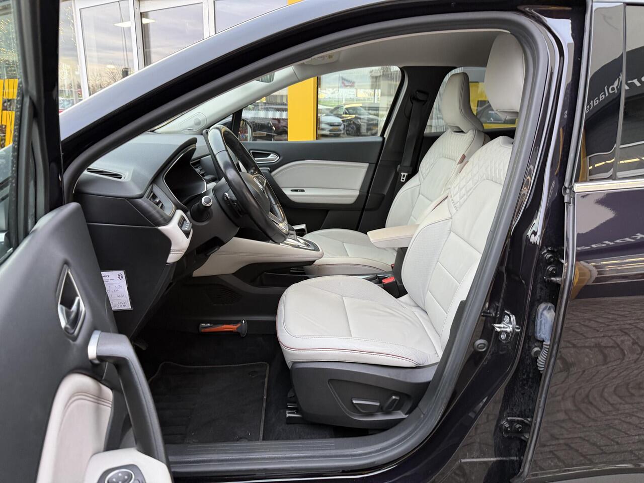 Renault CAPTUR 1.3 TCe 130 Initiale Paris | NAP | 360 graden camera | Bose Audio | Stoel & stuur verwarming | Leer |