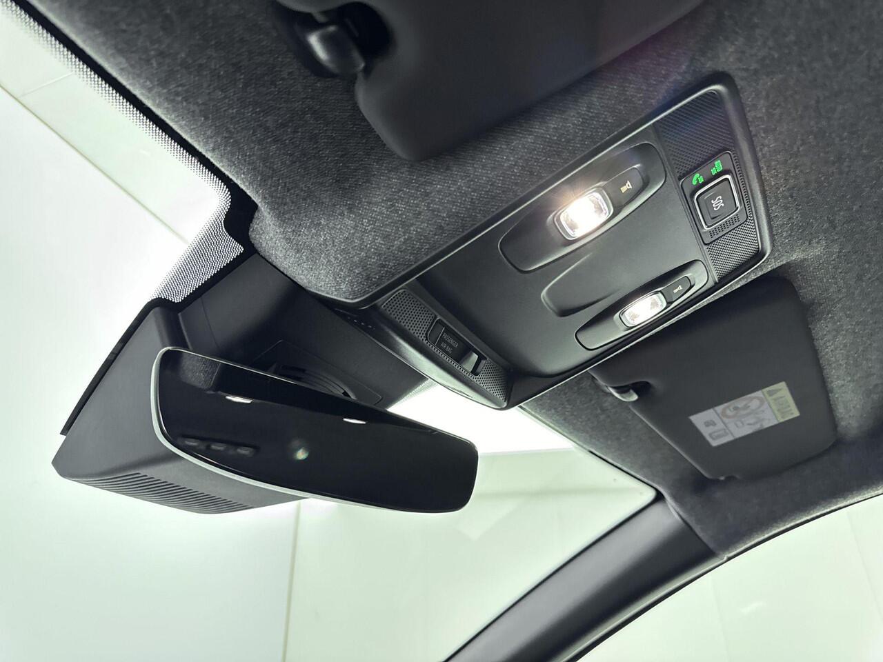 Renault CAPTUR 1.8 E-Tech Full Hybrid Esprit Alpine 160PK | Google Navigatie | Adaptieve Cruise Control | Achteruitrijcamera | 19'' Inch Velgen | Apple CarPlay & Android Auto