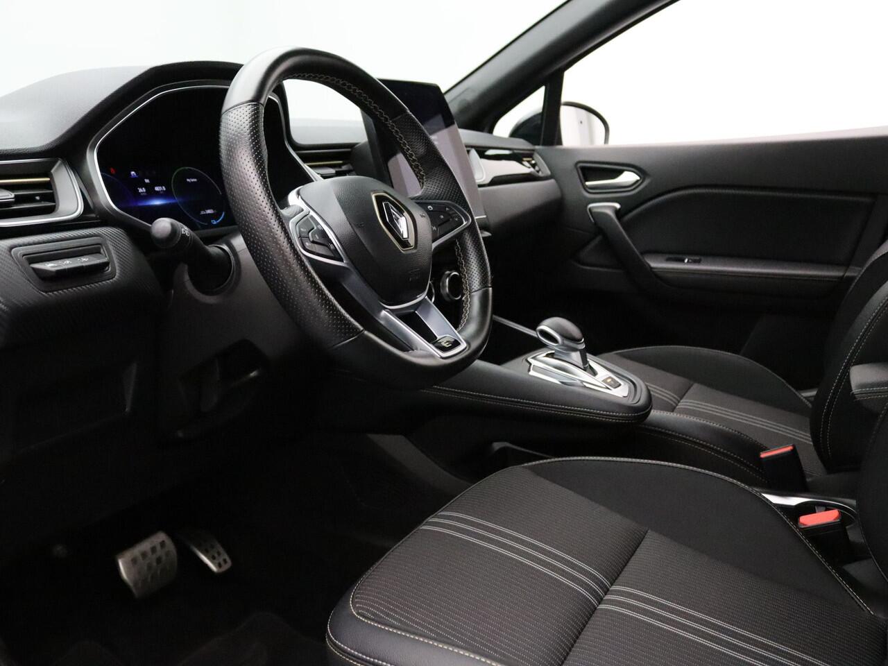 Renault CAPTUR 145pk E-Tech full hybrid E-Tech engineered Automaat 360° Camera | Cruise | Climate | Navi | Parkeersens. v+a