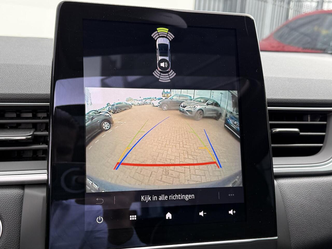 Renault CAPTUR 1.0 TCe 90 techno (Hoge instap) Panoramadak | Bose | Camera | Winter Pack | 18 Inch