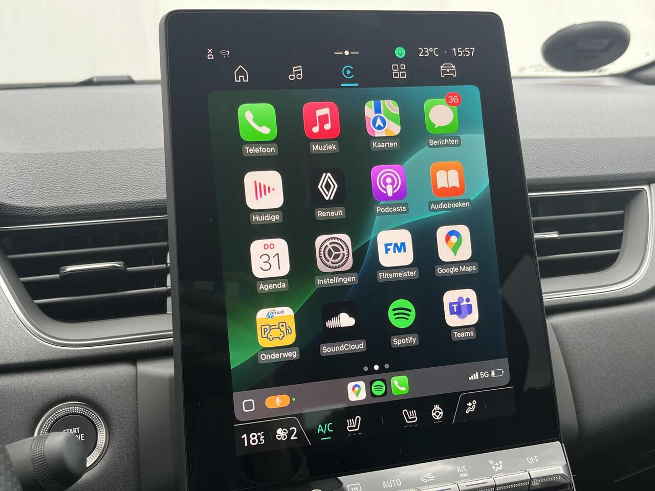 Renault CAPTUR 1.3 mild hybrid 160 techno Automaat / Adaptief Cruise Control / Stoel & Stuurverwarming / Apple Carplay & Android Auto / Achteruitrijcamera / Climate Control /