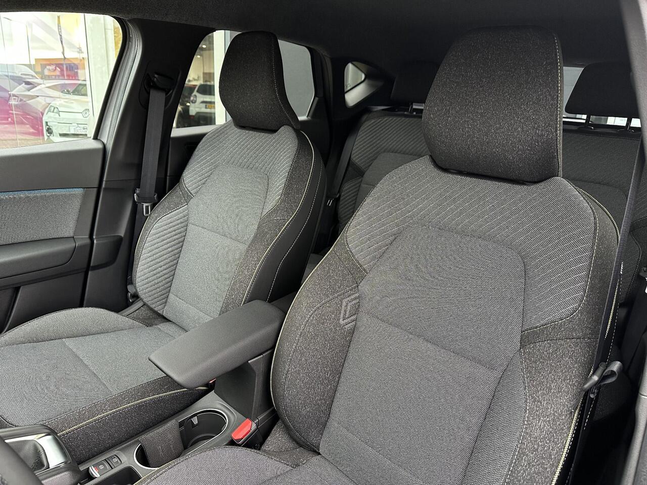 Renault CAPTUR TCe 115 techno l Gratis 5 jaar fabrieksgarantie l Meer dan ¤ 3.000 voordeel! l Vierseizoenenbanden l