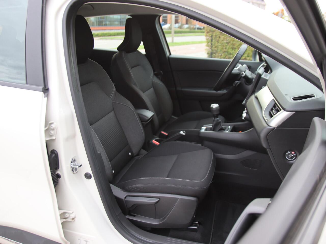 Renault CAPTUR 1.0 TCe 1e eig, Caplay, stoelverwarming, LED Prijspakker!