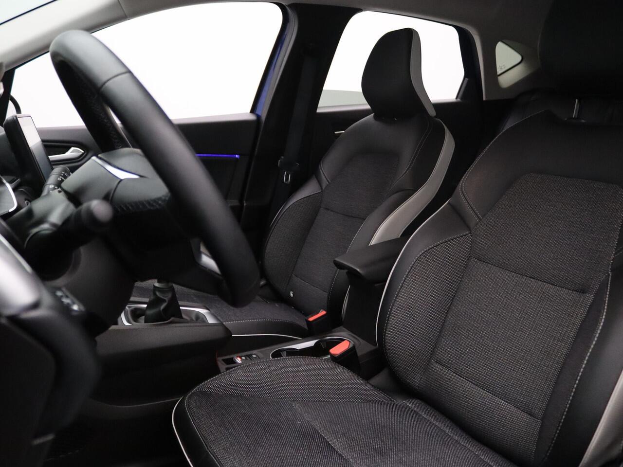 Renault CAPTUR 90pk TCe Intens Camera | Cruise | Navi | Parkeersens. v+a | Trekhaak