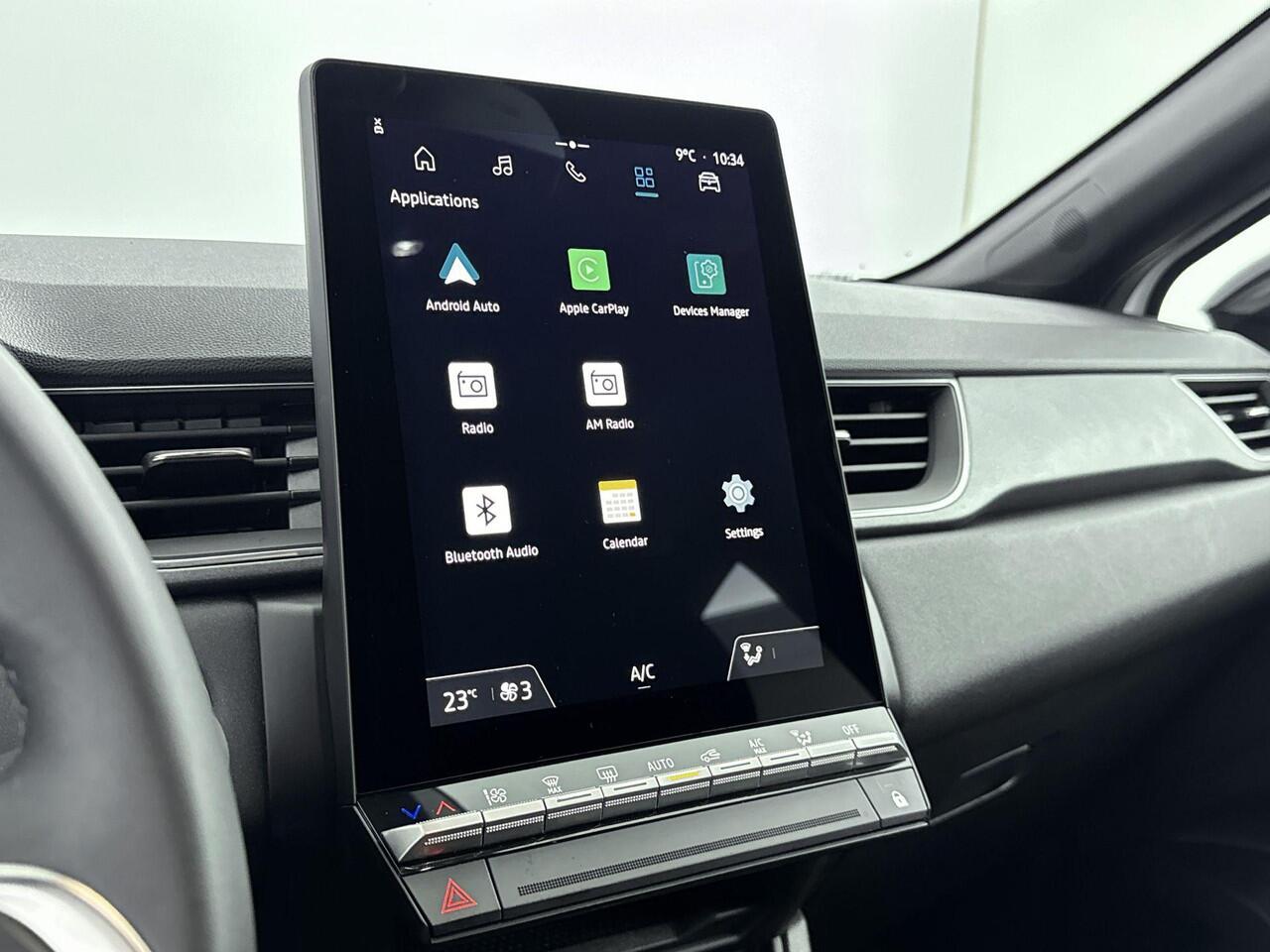 Renault CAPTUR 1.3 mild hybrid 160Pk techno | Android & Apple Carplay | Parkeersensoren | Cruise & Climate Control | DAB Radio | Lichtmetalen Velgen 18"