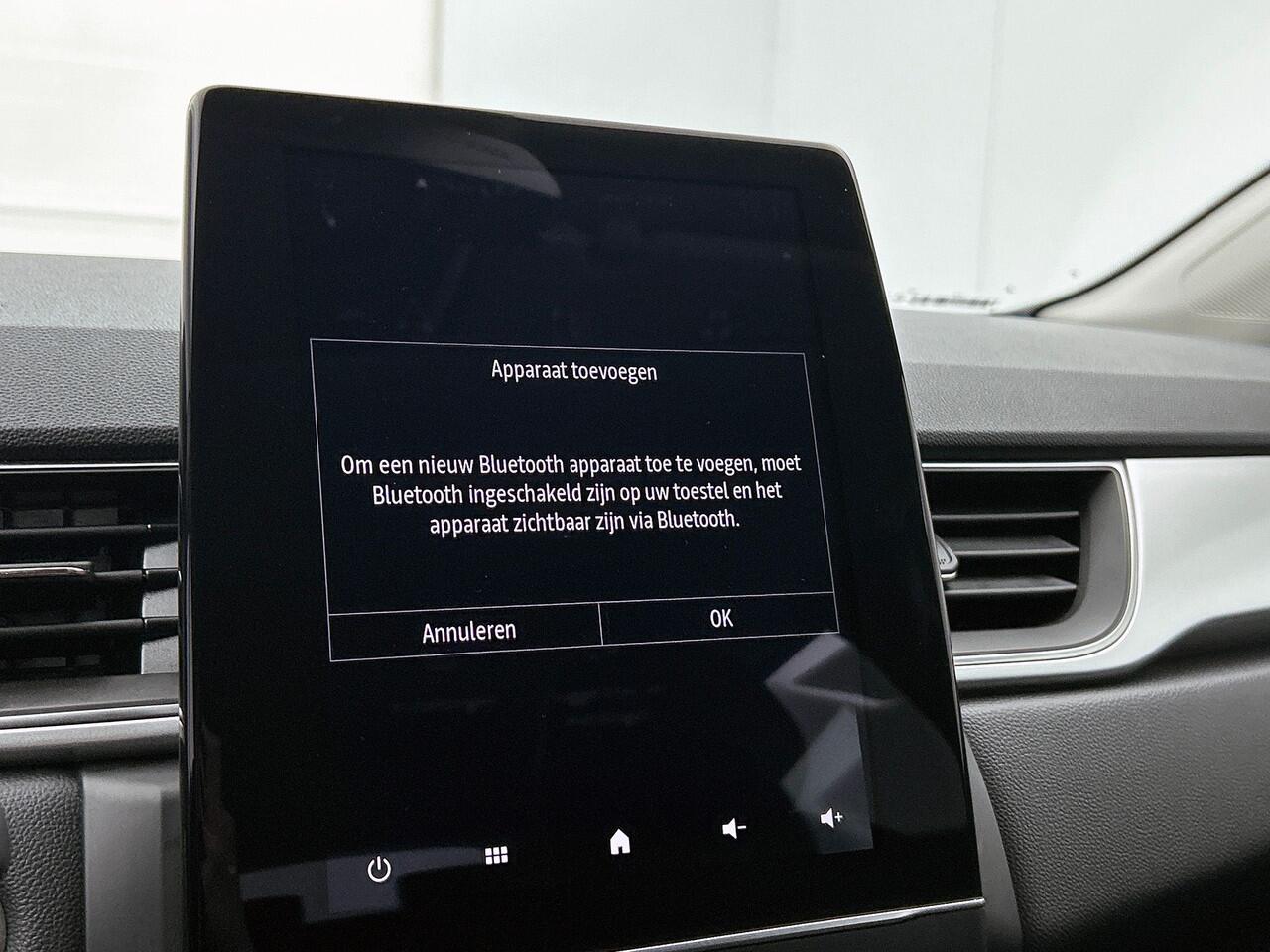 Renault CAPTUR E-Tech full hybrid 145PK techno / CAMERA / NAVI GROOT