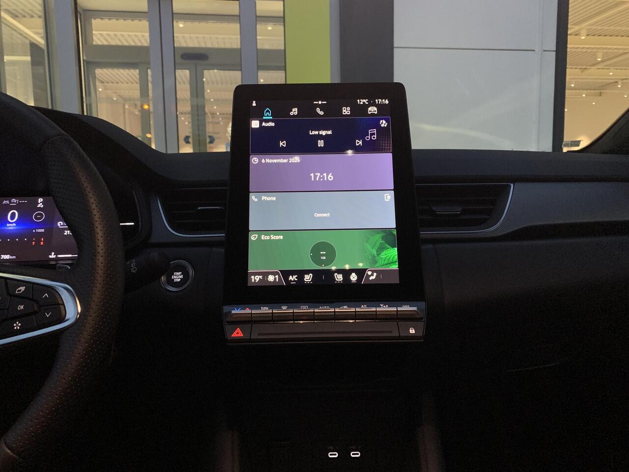 Renault CAPTUR 1.3 mild hybrid 160 techno | Navigatie | Camera | Cruise control | Stoel + Stuurverwarming