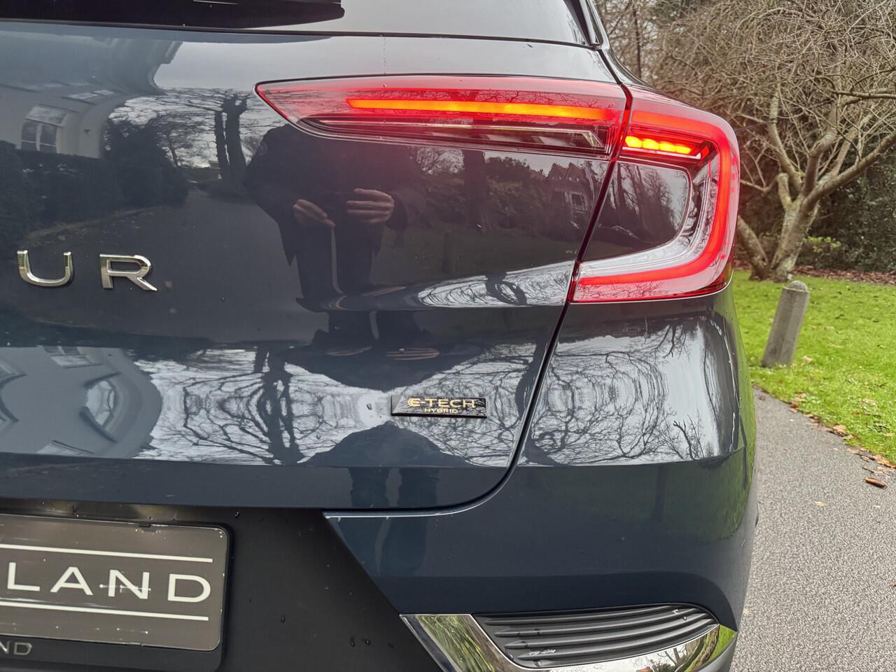 Renault CAPTUR 1.6 E-Tech 145 techno, Pano, Bose