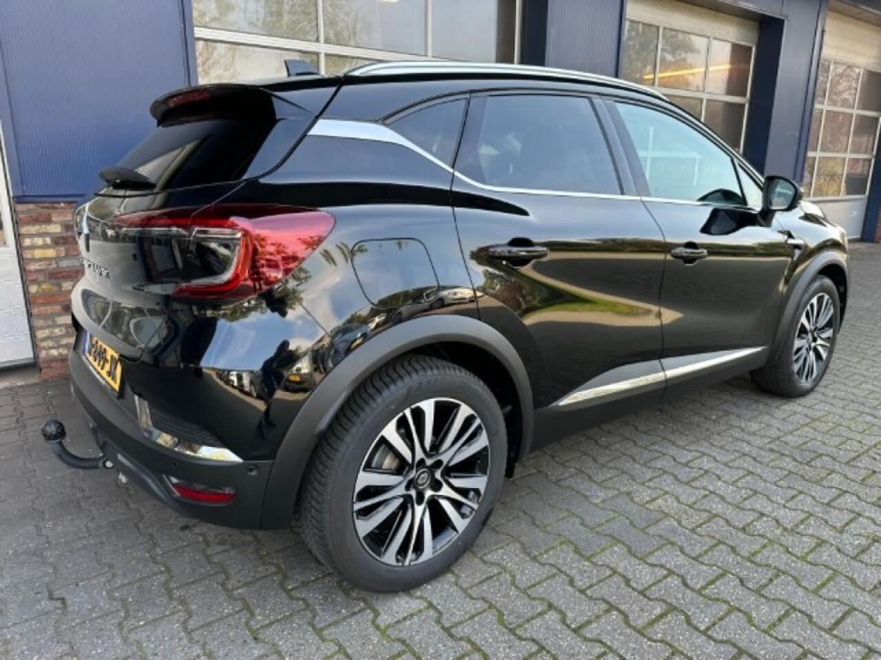 Renault CAPTUR 1.3 TCE INIT. PARIS. LEER. 360 CAMERA. TREKHAAK. ALL.IN.