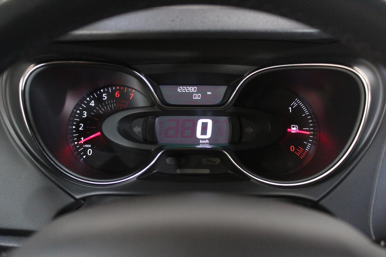 Renault CAPTUR 1.3 TCe Intens | Keyless | Camera | Trekhaak | Navi | Dealer Oh