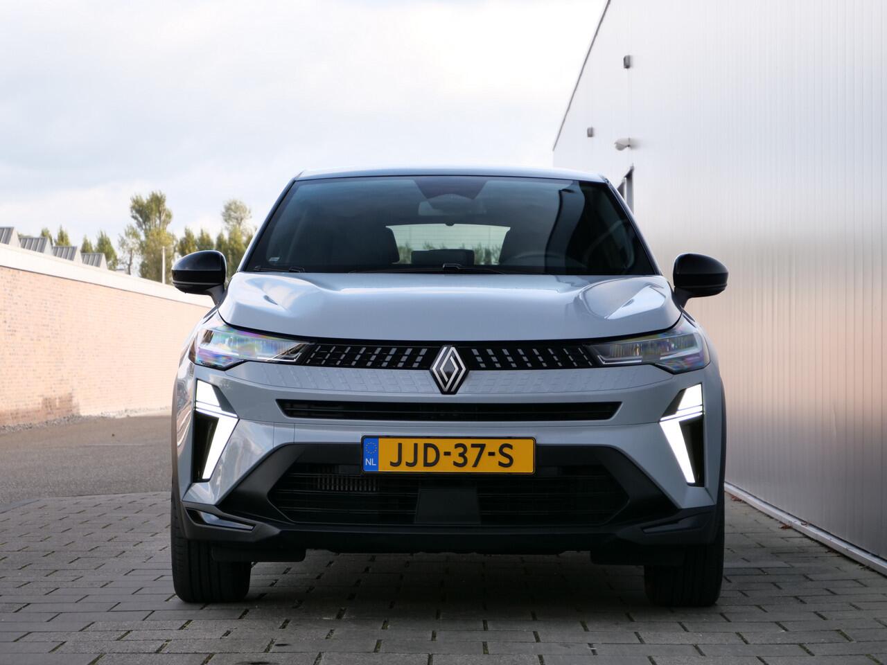 Renault CAPTUR 1.0 TCe 90 Pk Techno DAB / Apple Carplay / Camera