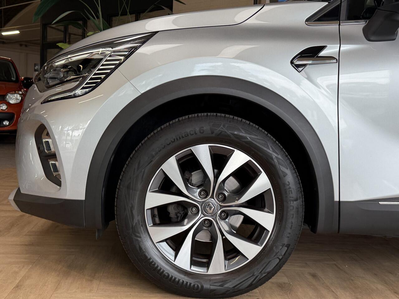 Renault CAPTUR 1.3 TCe 155 Edition One | Groot Navi | Camara | ACC | Blindspot | 17" | PDC V+A | Dealer onderhouden!