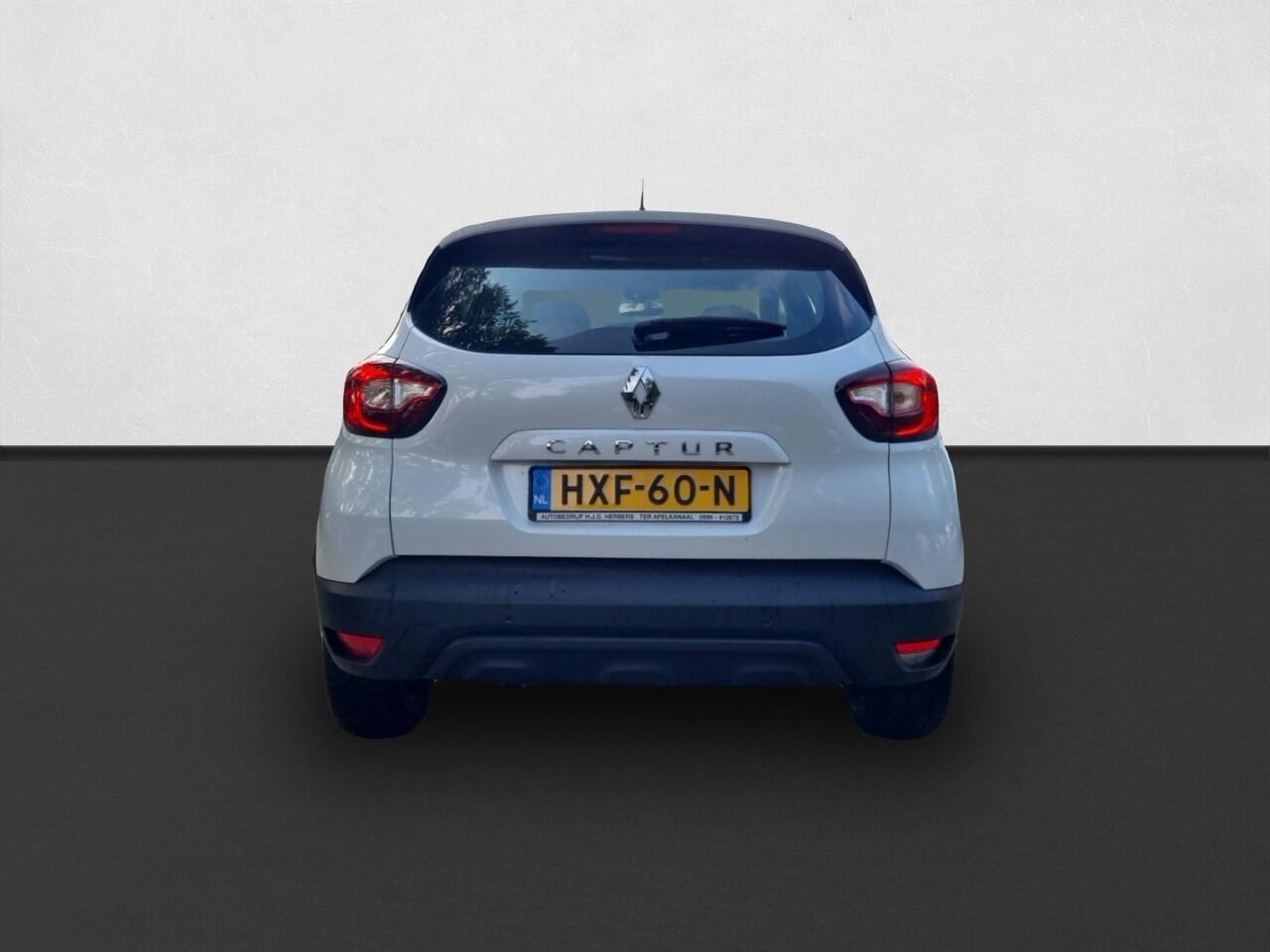 Renault CAPTUR 0.9 TCe Zen NAVI / ECC / CRUISE / PDC / ALL SEASON