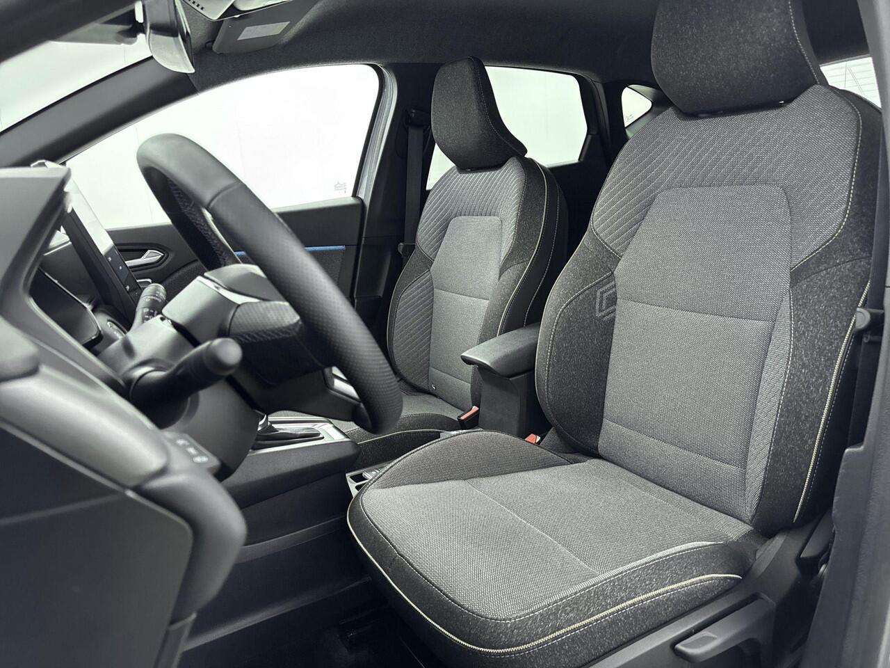 Renault CAPTUR 1.6 E-Tech Full Hybrid Techno 145PK | Automaat | Stoel- en Stuurverwarming | Achteruitrijcamera | Climate Control | Apple CarPlay & Android Auto