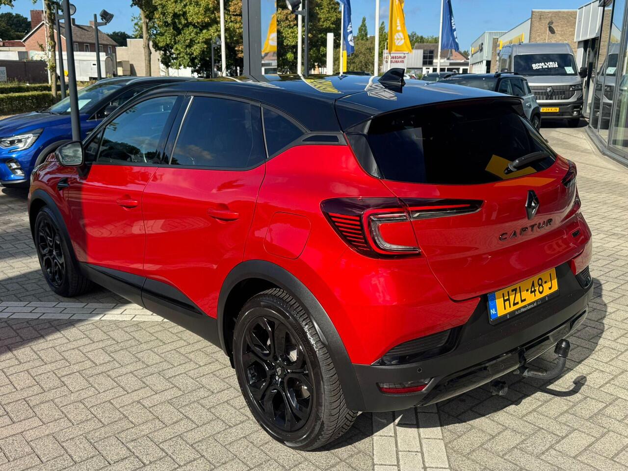 Renault CAPTUR E-Tech plug-in hybrid 160 SL Rive Gauche | Automaat | Trekhaak | Parkeersensoren voor en achter | Achteruitrijcamera |