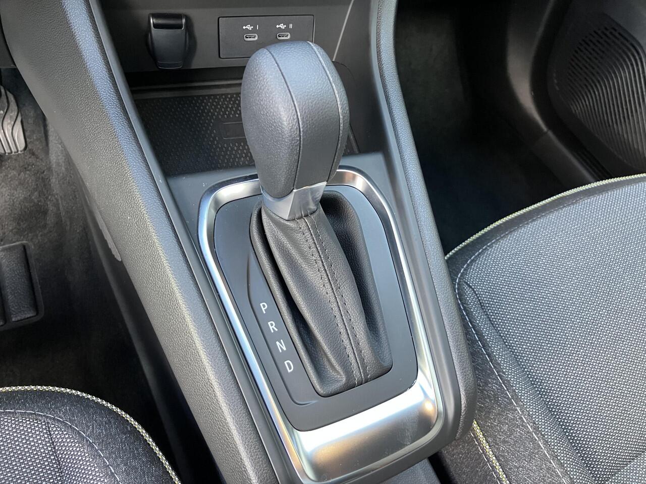 Renault CAPTUR 1.3 160 EDC AUTOMAAT techno * TREKHAAK / FACELIFT *