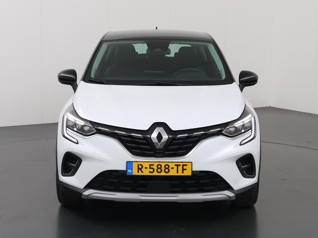 Renault CAPTUR 1.6 E-Tech Plug-in Hybrid 160 Intens | Trekhaak | Navigatie | Parkeercamera | Climate Control | Keyless Entry/Go | Apple Carplay/Android Auto |