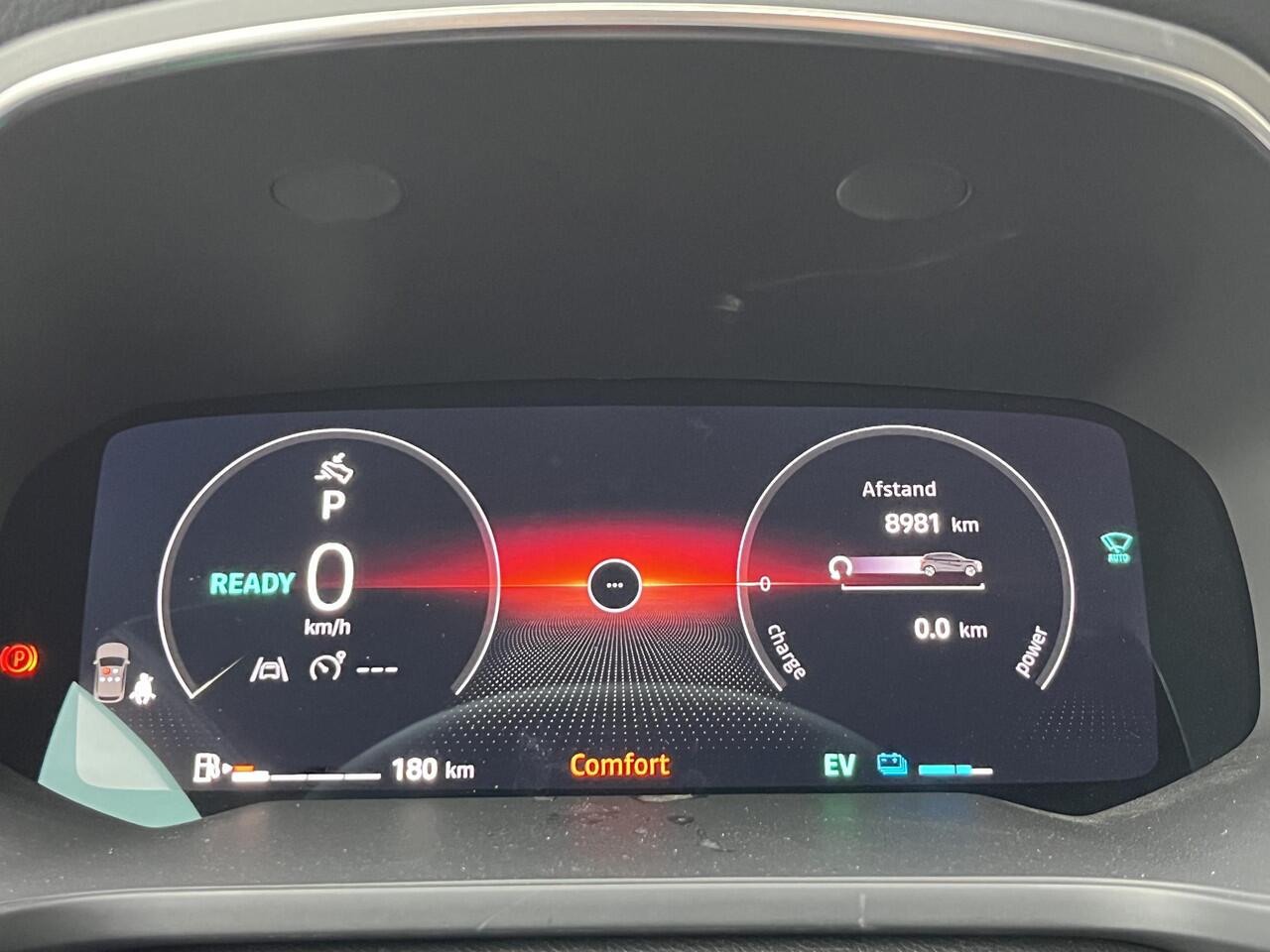 Renault CAPTUR 1.6 E-Tech full hybrid 145 Techno | Navigatie | Camera | Cruise control | Stoel + Stuurverwarming