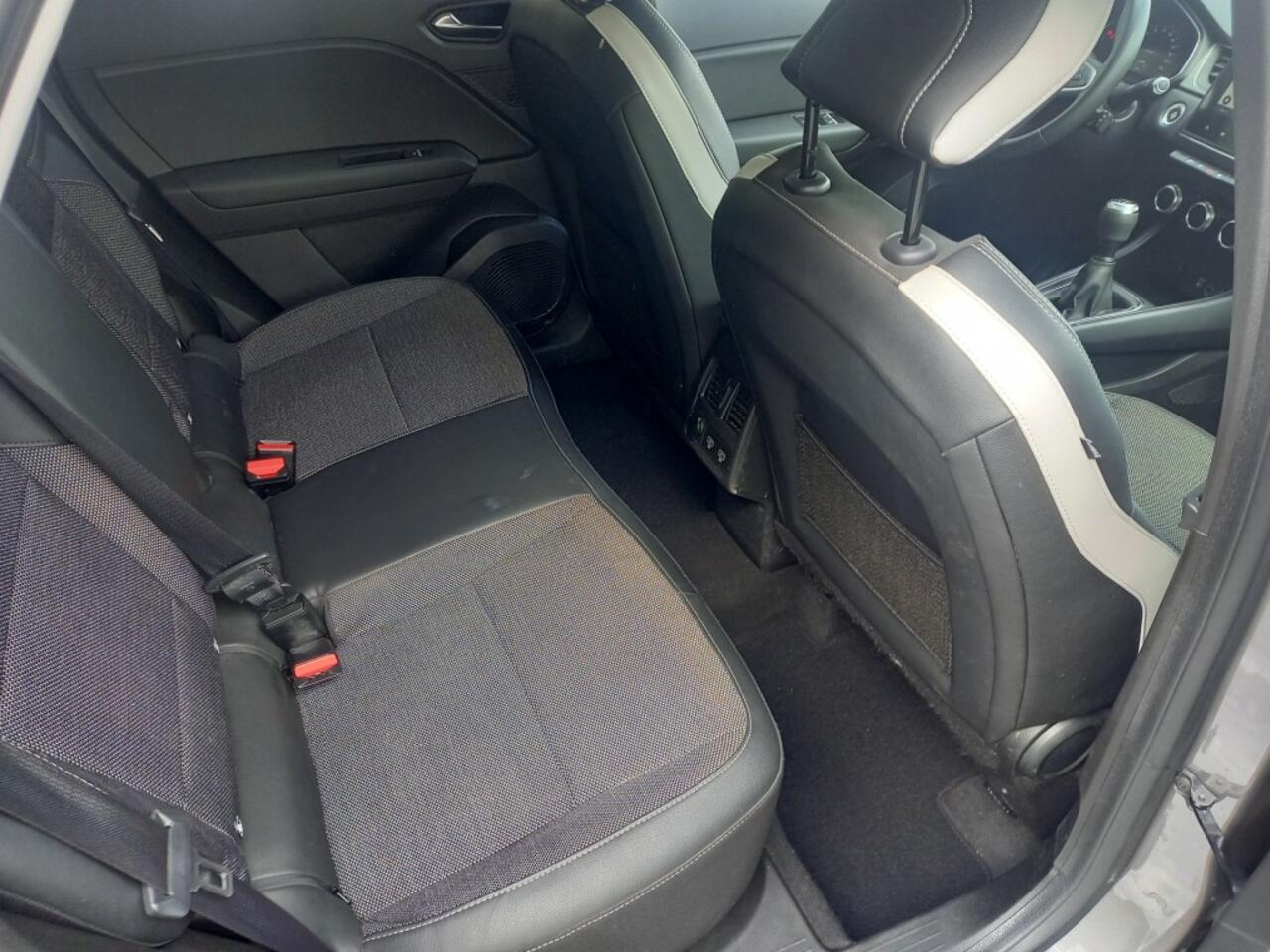 Renault CAPTUR 1.0 TCE INTENS