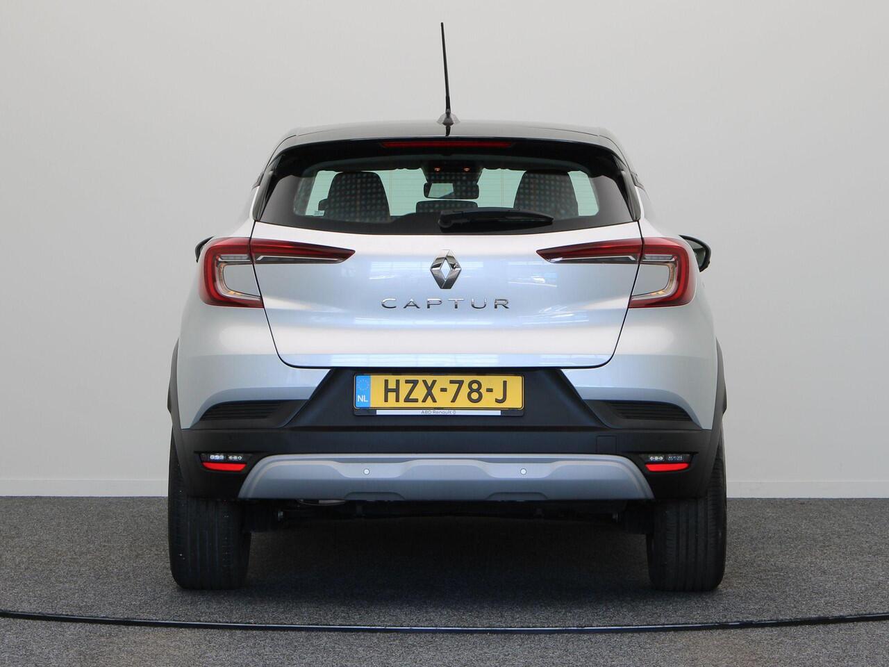 Renault CAPTUR TCe 90pk Evolution | Parkeersensoren achter | Navigatie | Climate Control | Cruise controle | Apple Carplay/Android Auto |