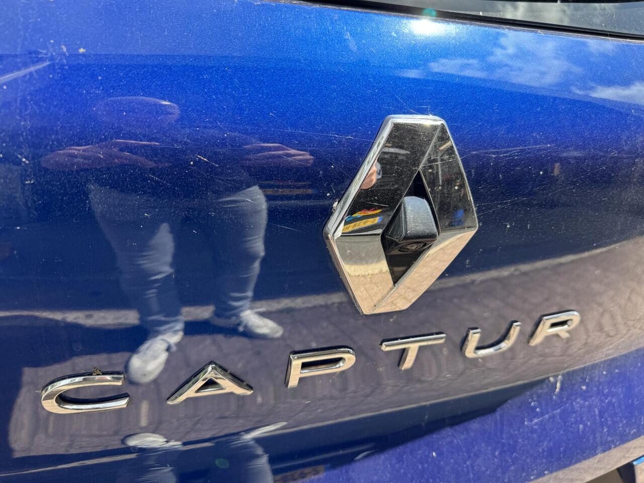 Renault CAPTUR 1.6 E-Tech Hybrid 145 Techno