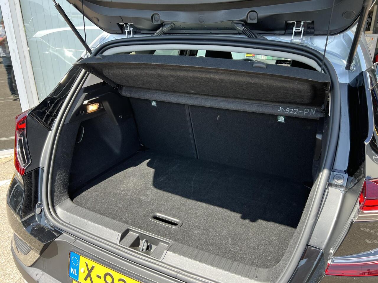 Renault CAPTUR 1.3 mild hybrid 160 iconic | Glazen schuif-kantel dak | 360 graden camera | Adaptieve Cruise Control | Leer | Stoel & stuur verwarming |