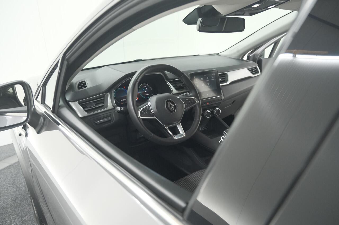 Renault CAPTUR 1.6 E-Tech Plug-in Hybrid 160 Intens | Parkeersensoren | Apple Carplay | Navigatie | Climate Control