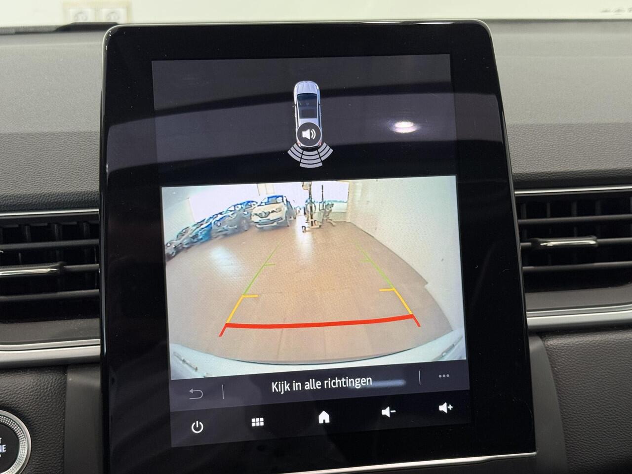 Renault CAPTUR 1.0 TCe 90 Techno | BOSE | Panoramadak | Stoel- en stuurverwarming | Dodehoek Detectie | Lichtmetalen velgen 18" | Adaptieve Cruise Control