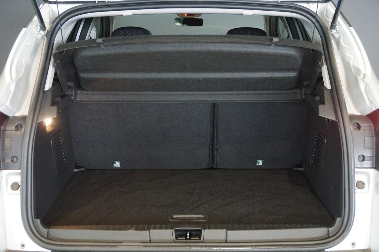 Renault CAPTUR 0.9 TCe Intens + STOELVERWARMING / LED / PARKEERSENSOREN