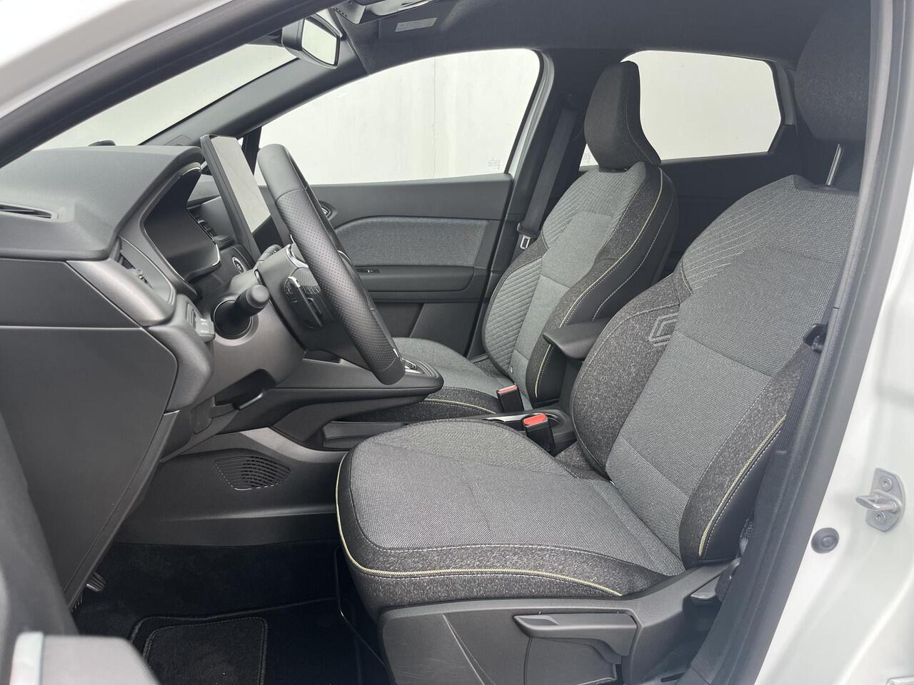 Renault CAPTUR 1.3 mild hybrid 160 techno Automaat / Pack Comfort / Navigatie via Apple Carplay of Android Auto / Achteruitrijcamera / Stuur- en Stoelverwarming / Adaptief CC / Keyless Entry/Start / Climate control / Draadloze telefoon lader /