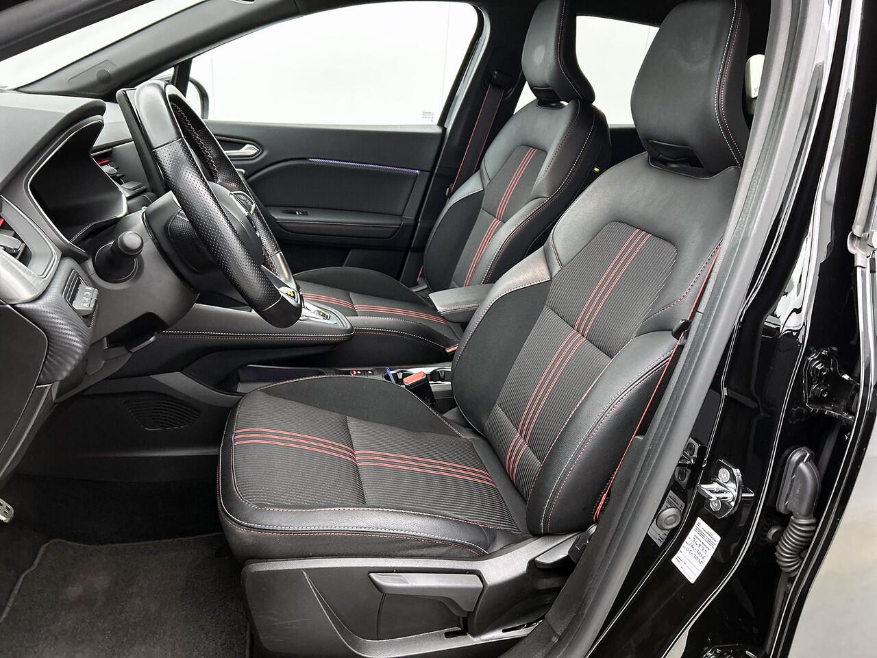 Renault CAPTUR E-Tech Plug-in Hybrid 160PK R.S. Line RS | CAMERA | Navi Groot