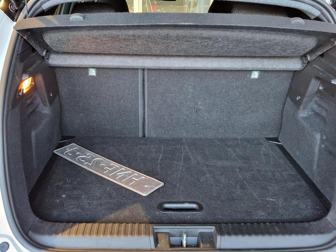 Renault CAPTUR 1.6 E-Tech full hybrid 145 techno | 360° CAMERA | NAVIGATIE | ADAPTIVE CRUISE | DODEHOEK DETECTIE |