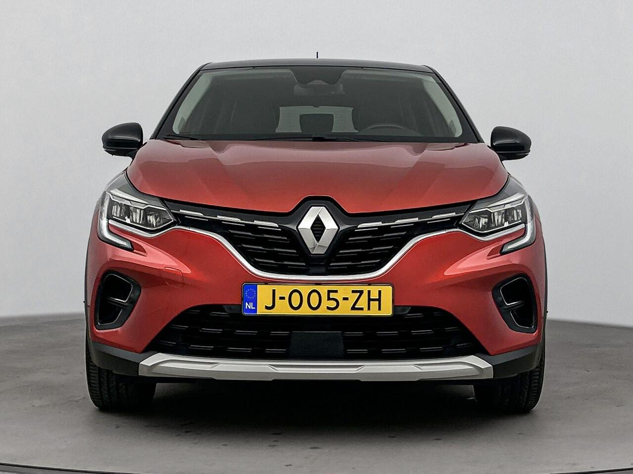 Renault CAPTUR 1.0 TCe Intens 100PK | Navigatie | Achteruitrijcamera | Climate Control | Parkeersensoren Voor & Achter | Apple CarPlay & Android Auto