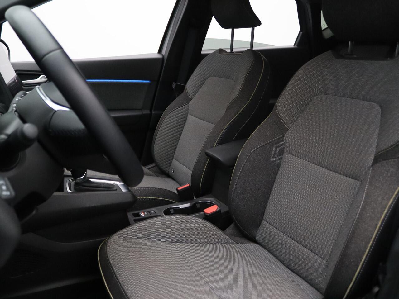 Renault CAPTUR 1.6 E-Tech full hybrid 145 techno 360° Camera | Cruise | Navi | Parkeersens. v+a