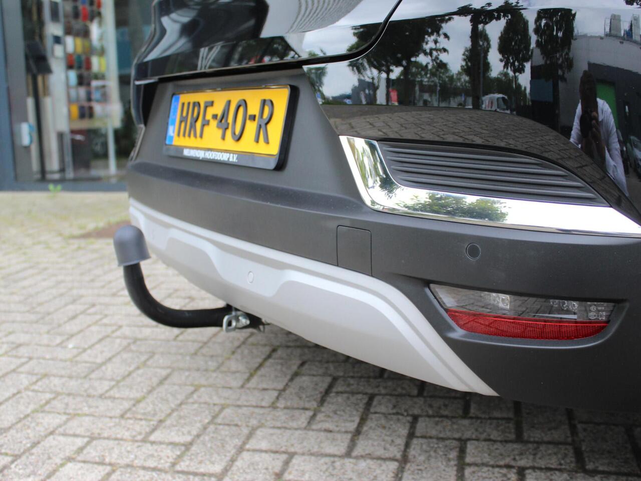 Renault CAPTUR 1.6 E-Tech Full Hybrid 145 Techno AUTOMAAT / TREKHAAK / NAVI / CAMERA / PDC V+A / KEYLESS / CRUISE / CLIMATE / LED / APPLE CARPLAY / ANDROID AUTO / SFEERVERL. / 17''