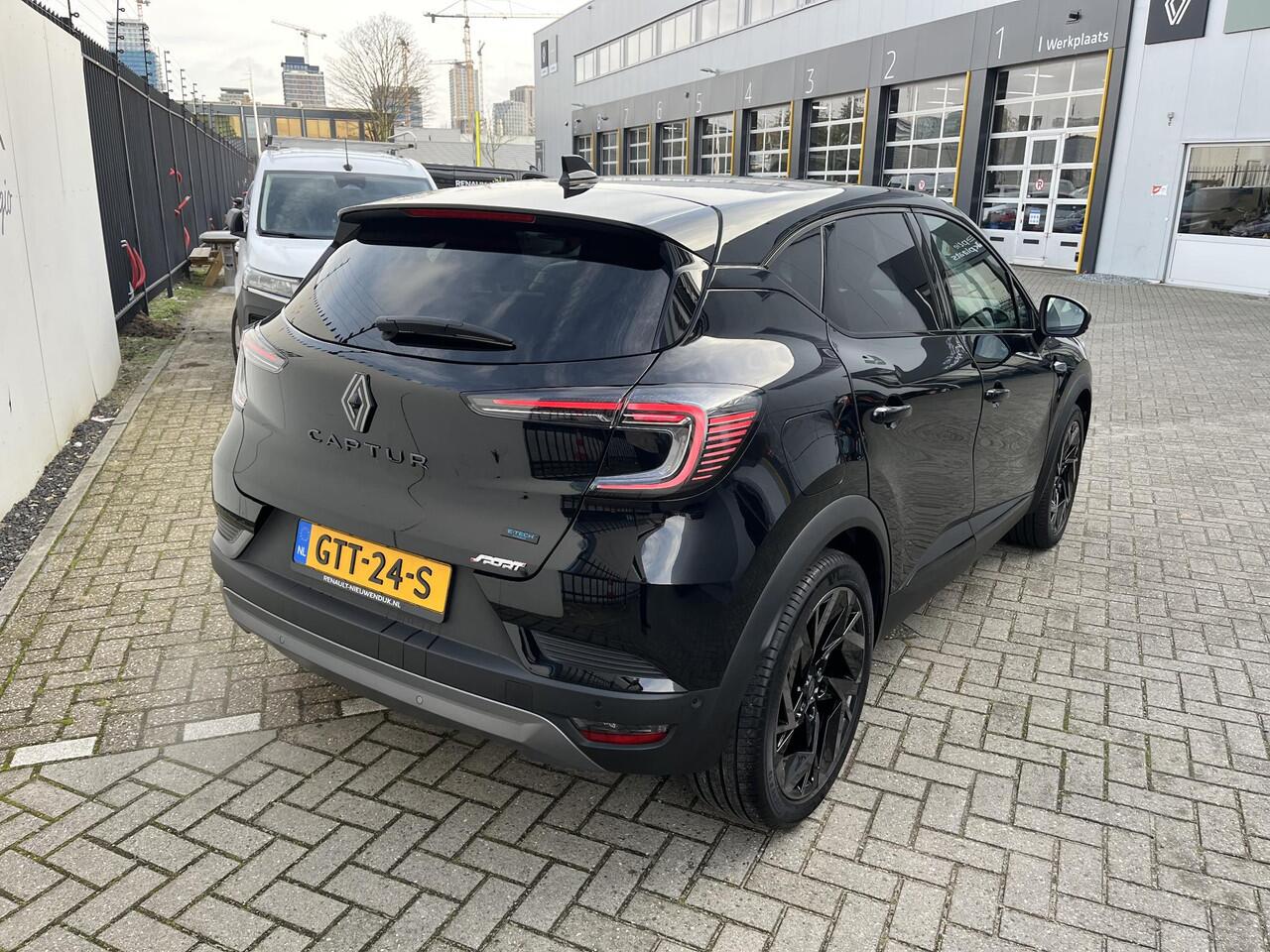 Renault CAPTUR 1.6 E-Tech full hybrid 145 esprit Alpine / CAMERA 360 / DODE HOEK DETECTIE / PARKEERSENSOREN / GROOT SCHERM MAVIGATIE