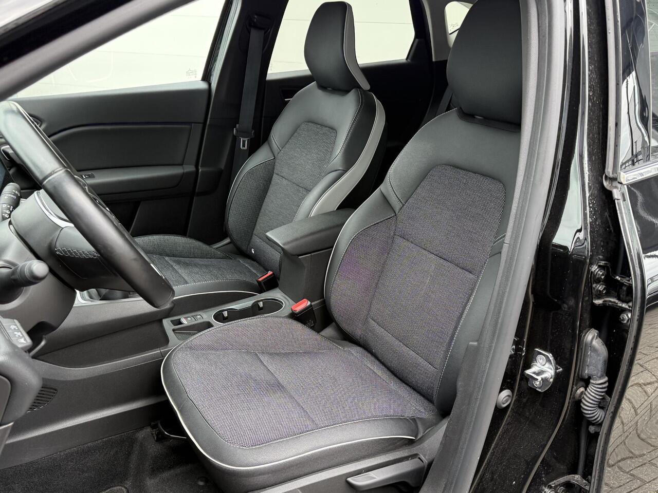 Renault CAPTUR 1.3 140 techno (Hoge Instap) Camera | Navigatie | Dealer Onderhouden