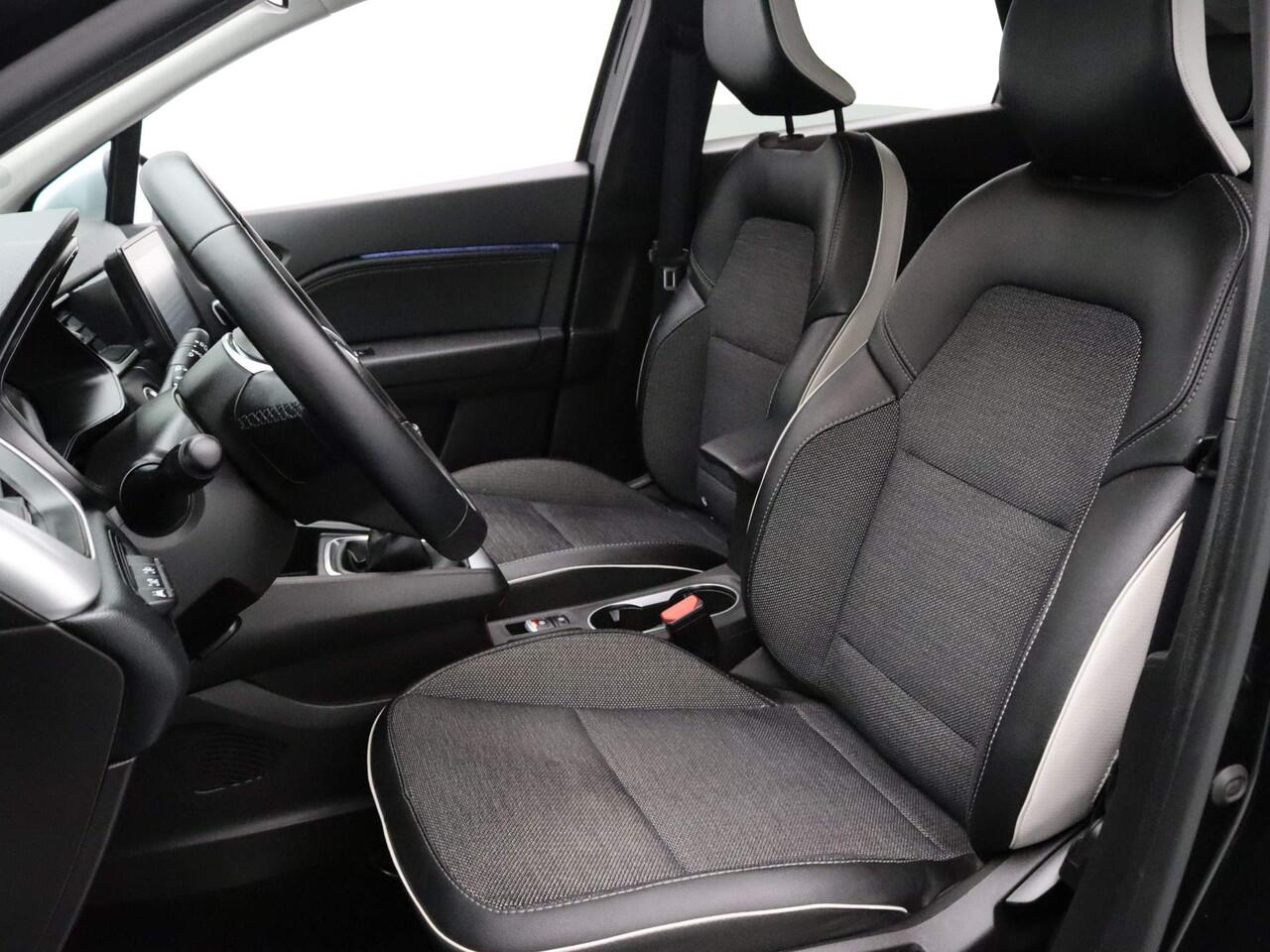 Renault CAPTUR TCe 90pk techno Camera | Climate | Navi | Parksens. v+a