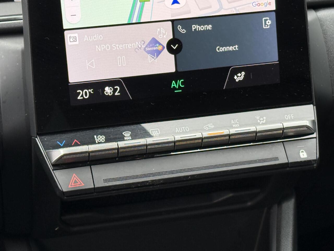 Renault CAPTUR 1.0 TCe 90 techno (Hoge Instap) Camera | Navigatie