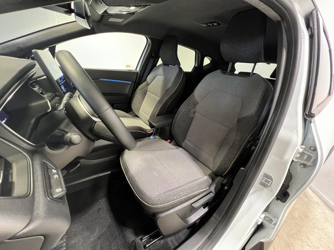 Renault CAPTUR 1.0 TCe 90 techno | ACTIEPRIJS | Navigatie/Android/Apple Carplay | LM Velgen 18" | Achteruitrijcamera | PDC Voor en Achter | Cruise Control | Airco |