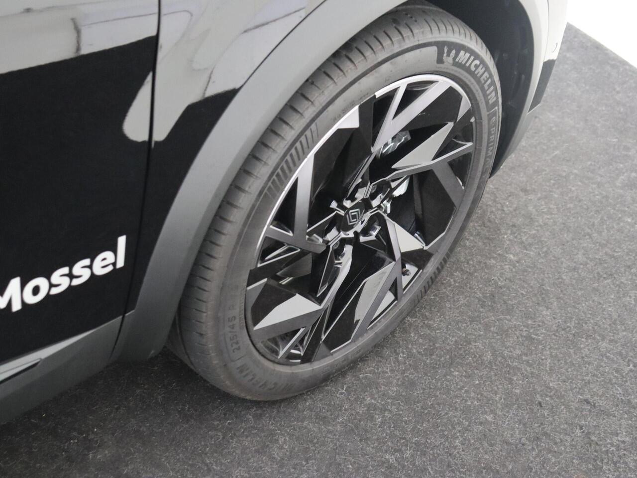 Renault CAPTUR 1.6 E-Tech full hybrid 145 esprit Alpine | Navi | Camera | Adaptive Cruise | Stoel + Stuurverwarming |