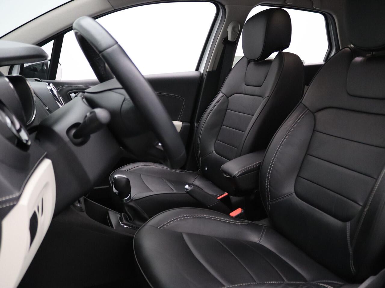 Renault CAPTUR TCe 150pk Initiale Paris EDC/Automaat BOSE | Camera | Cruise | Navi | Parkeersens. v+a | Stoelverw.