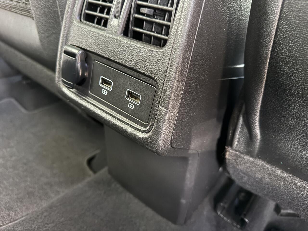 Renault CAPTUR Intens Tce 140 EDC automaat | 360 camera | Pack Easy Park Assist | tijdelijk gratis Top Afleverpakket twv Eur 695