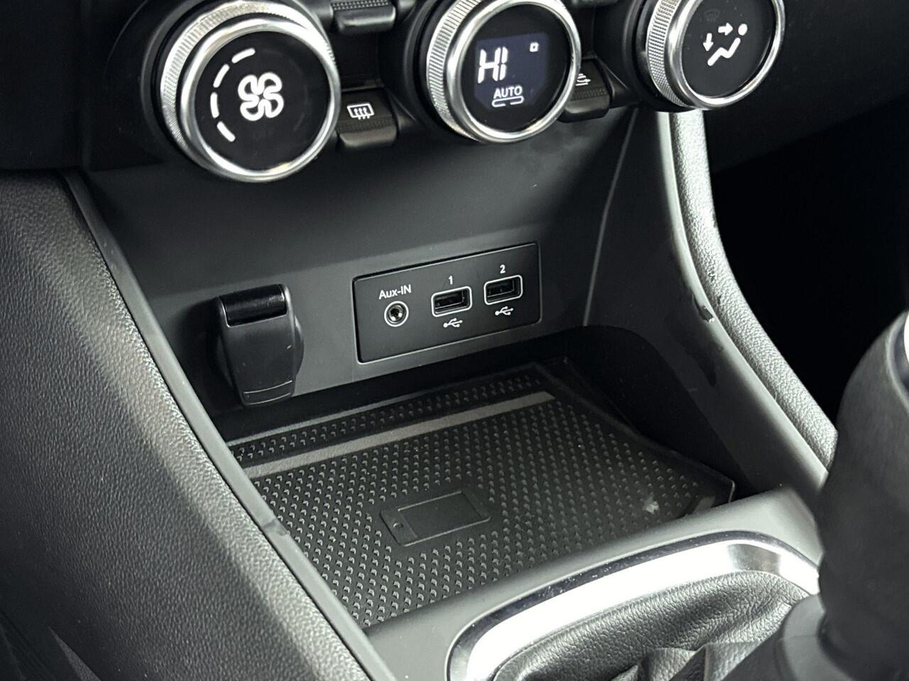 Renault CAPTUR 1.0 TCe 90 Intens | Airco | Achteruitrijcamera | Apple Carplay & Android Auto | Cruise Control | Parkeersensoren Voor en Achter