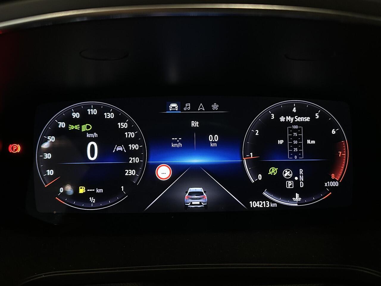 Renault CAPTUR 1.3 TCe 130 EDC Initiale Paris | Leder | Navigatie 9,3" | Climate Control | Cruise Control | Lichtmetalen velgen 18" | Apple Carplay/Android Aut